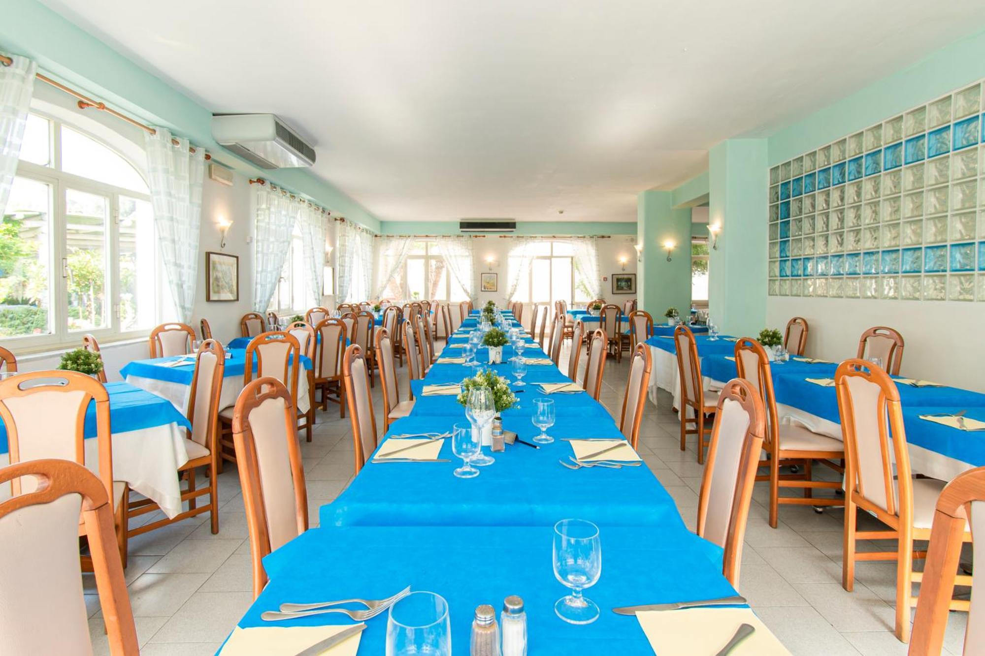 איסקיה Victoria Park Resort מראה חיצוני תמונה
