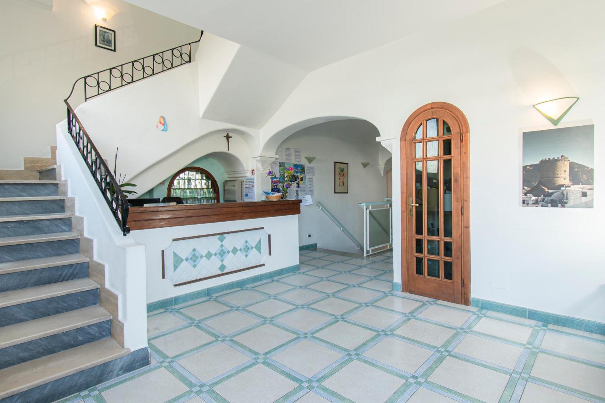 איסקיה Victoria Park Resort מראה חיצוני תמונה