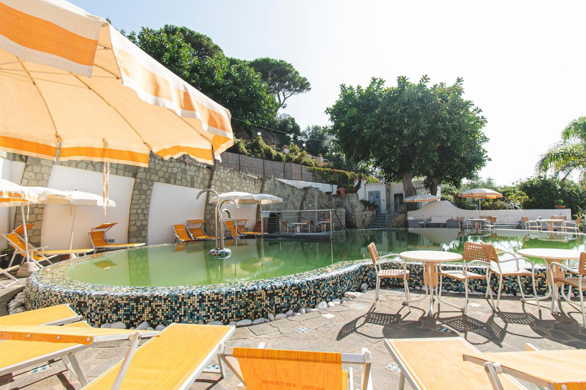 איסקיה Victoria Park Resort מראה חיצוני תמונה