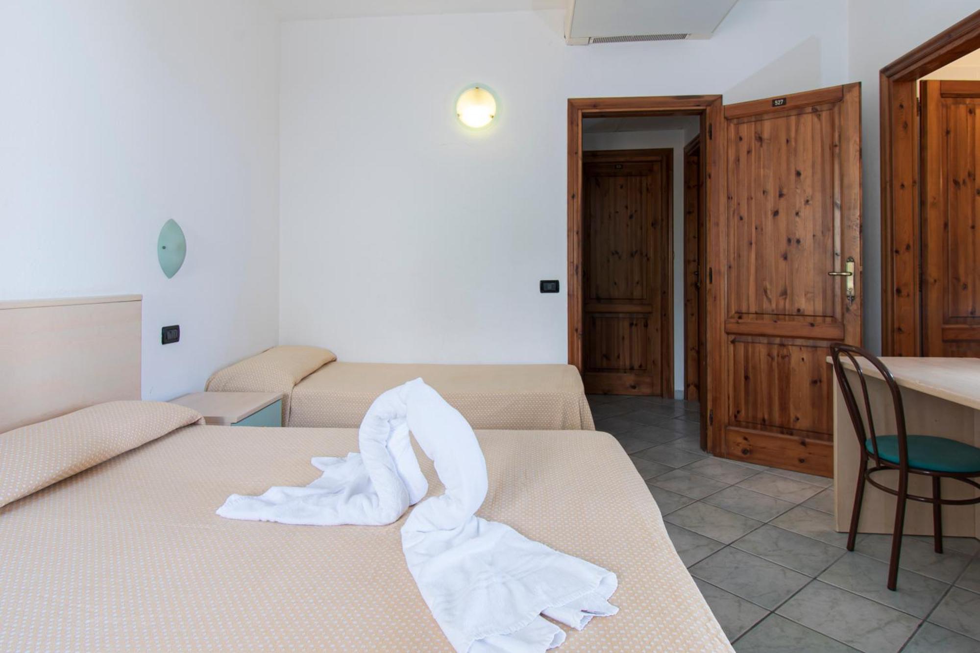 איסקיה Victoria Park Resort מראה חיצוני תמונה