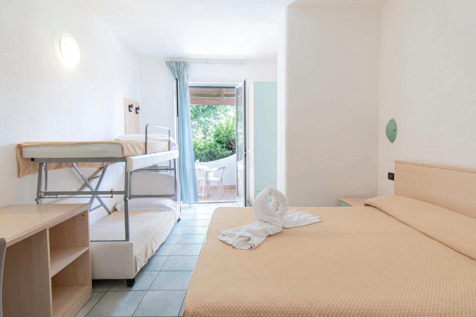 איסקיה Victoria Park Resort מראה חיצוני תמונה