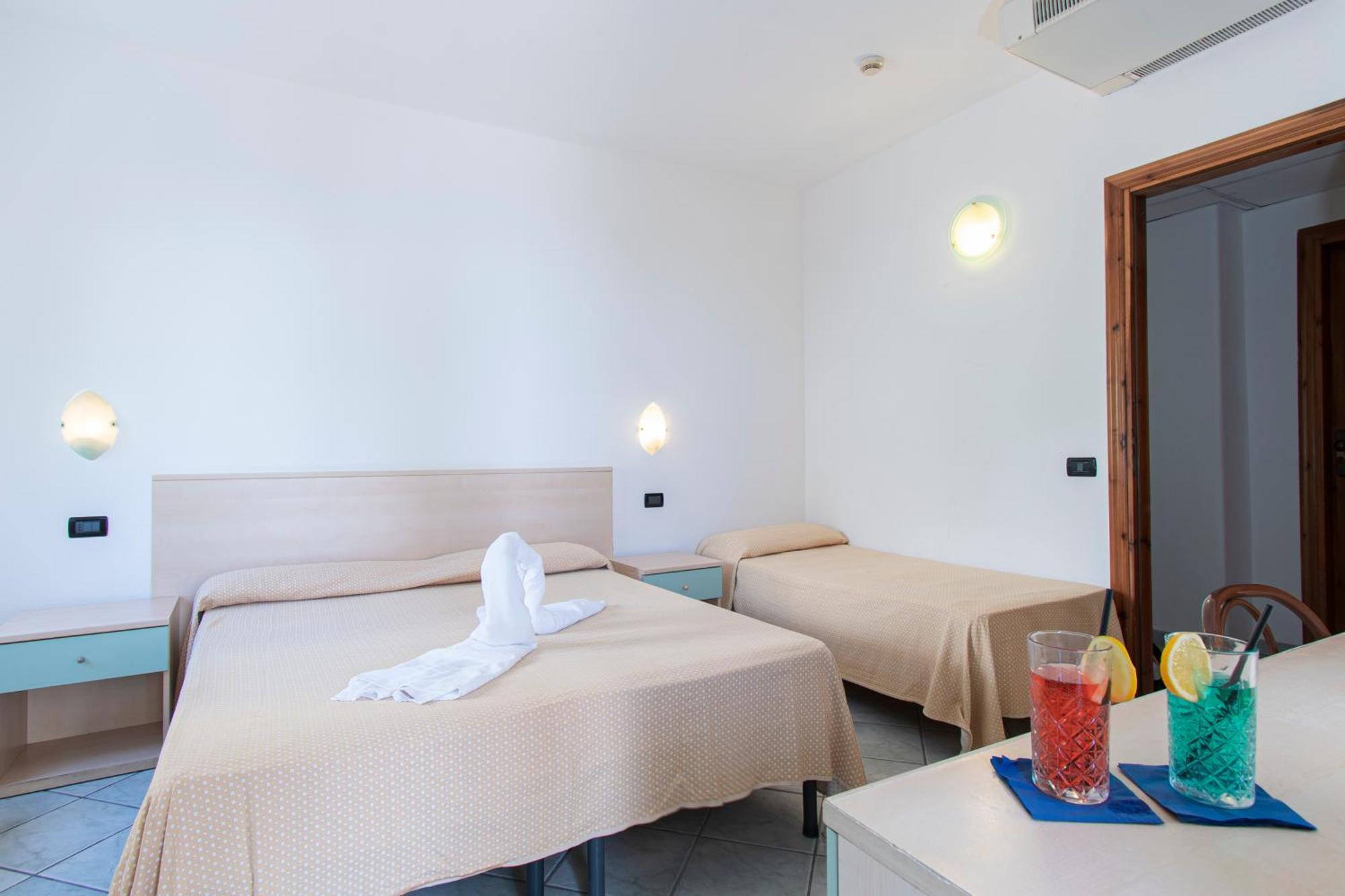 איסקיה Victoria Park Resort מראה חיצוני תמונה