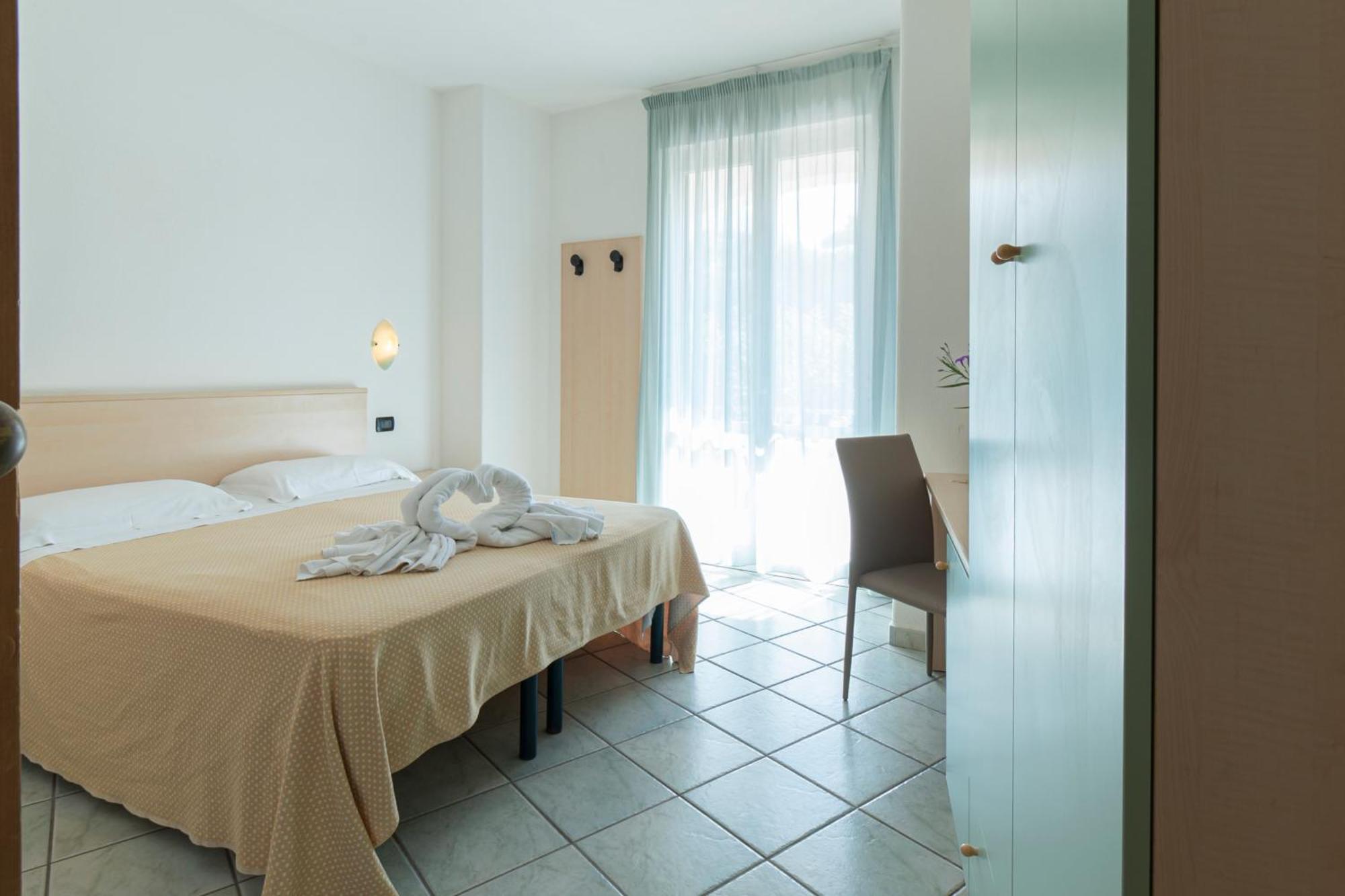 איסקיה Victoria Park Resort מראה חיצוני תמונה