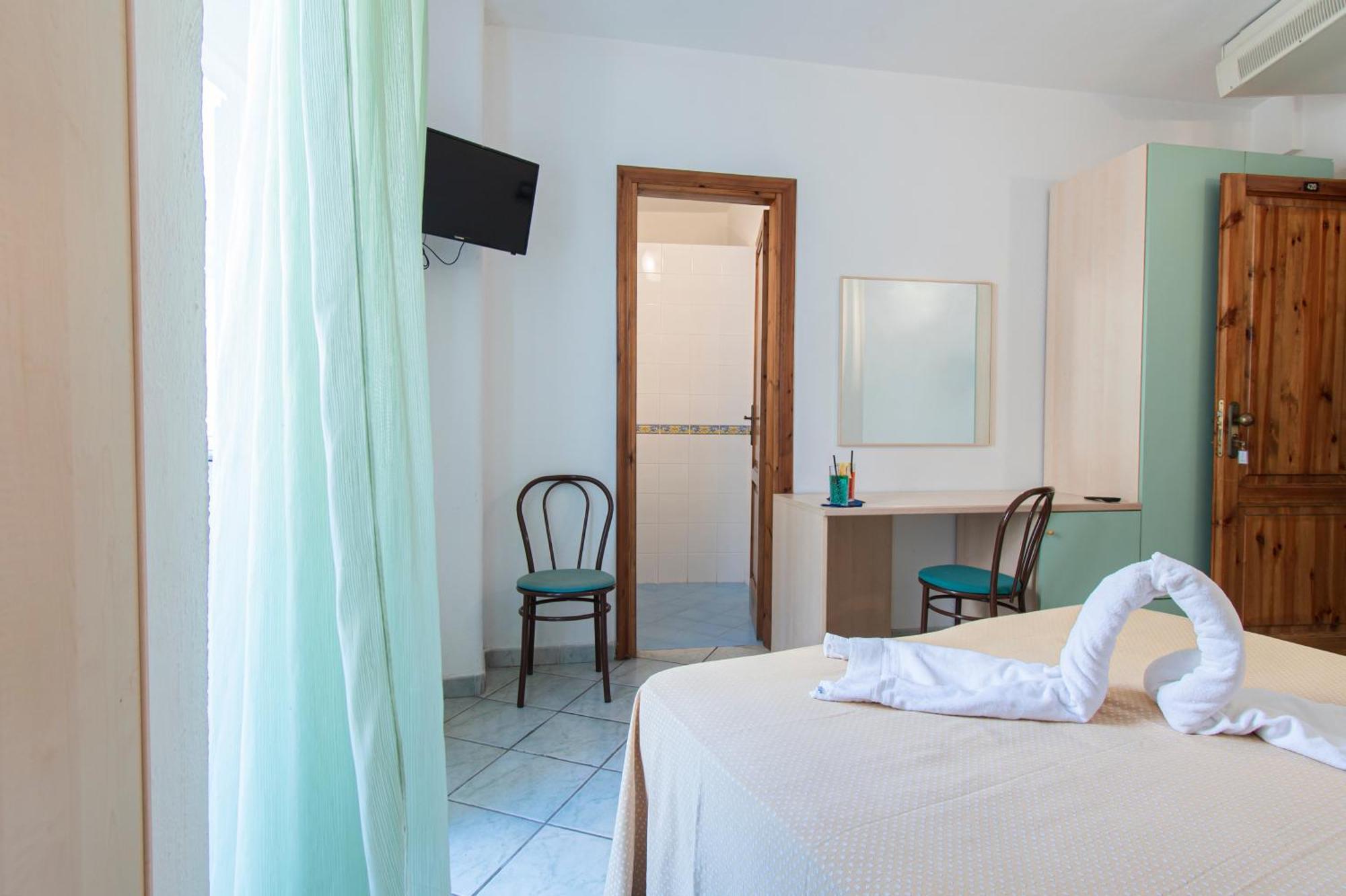 איסקיה Victoria Park Resort מראה חיצוני תמונה