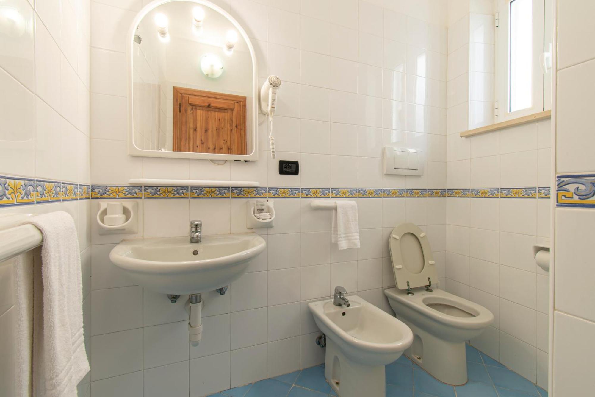 איסקיה Victoria Park Resort מראה חיצוני תמונה